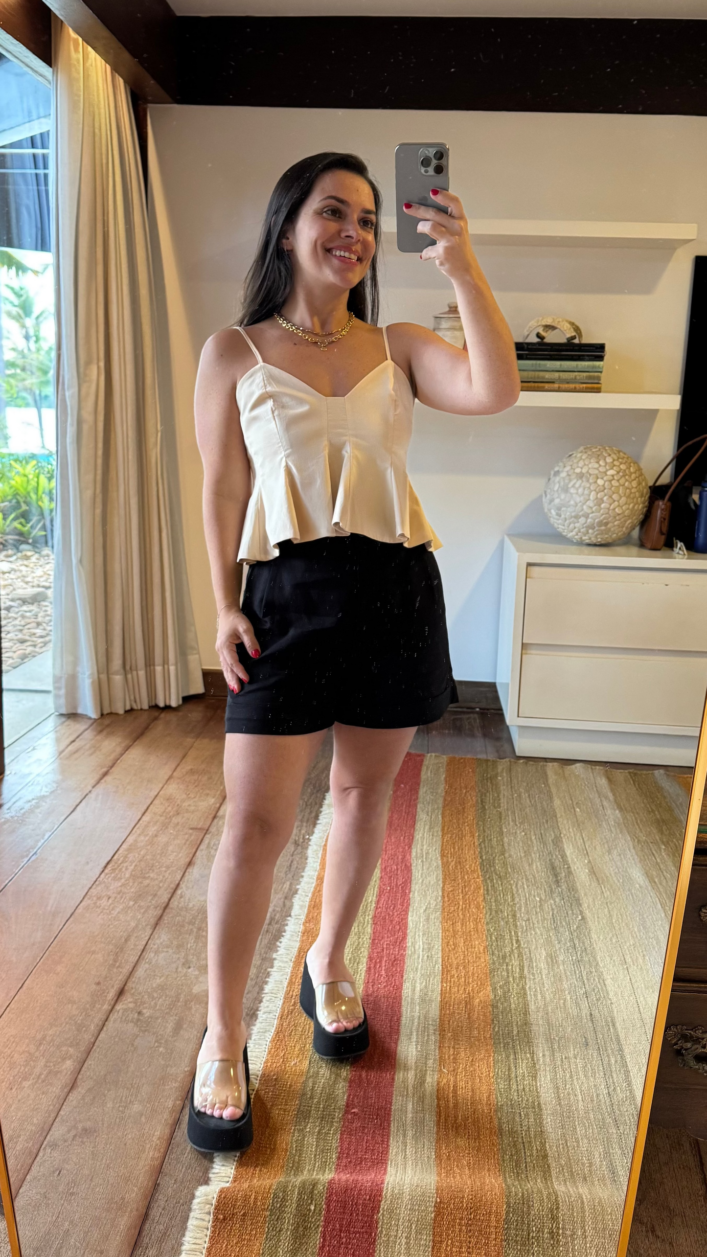 Short Tina