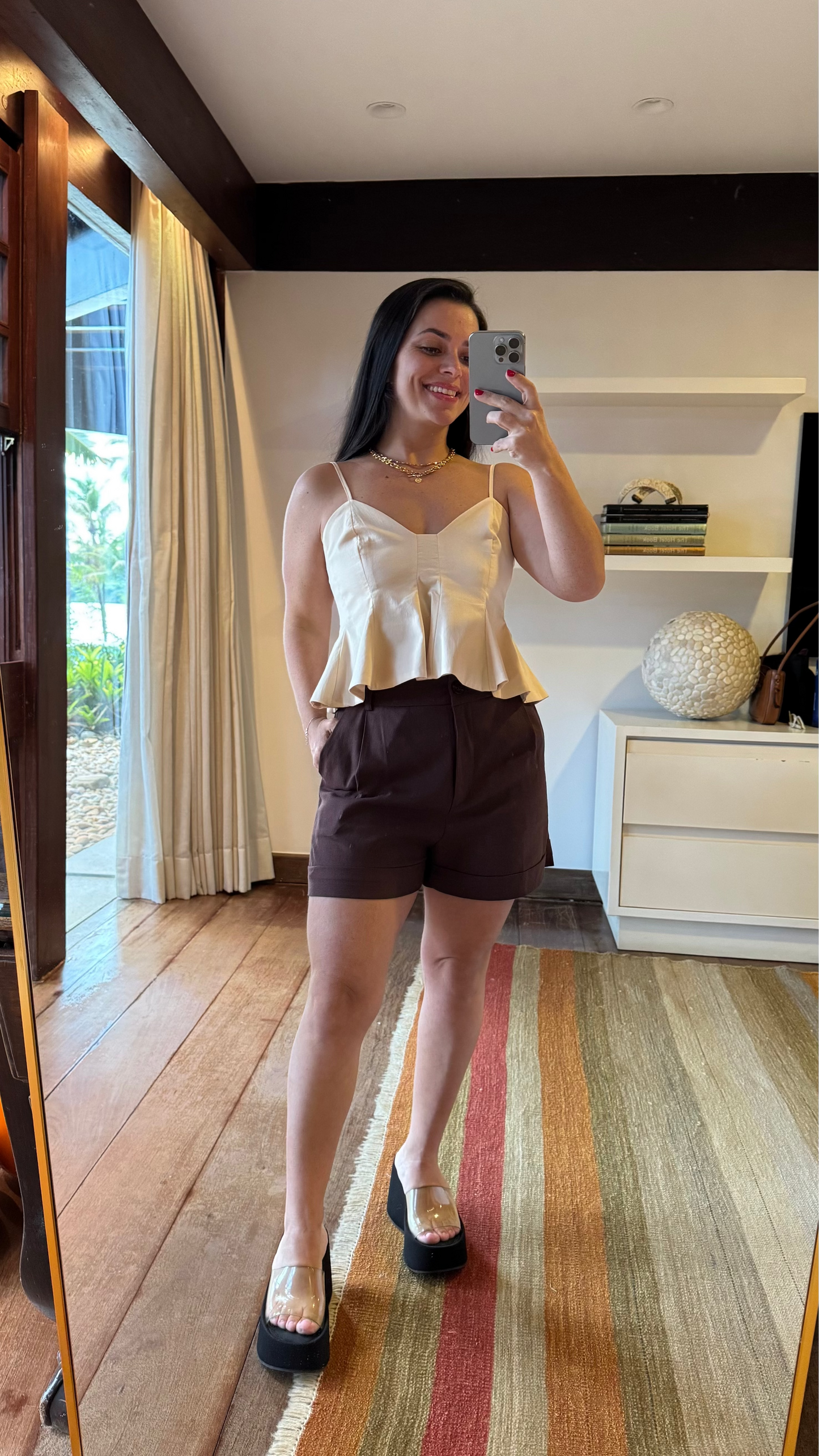 Short Tina